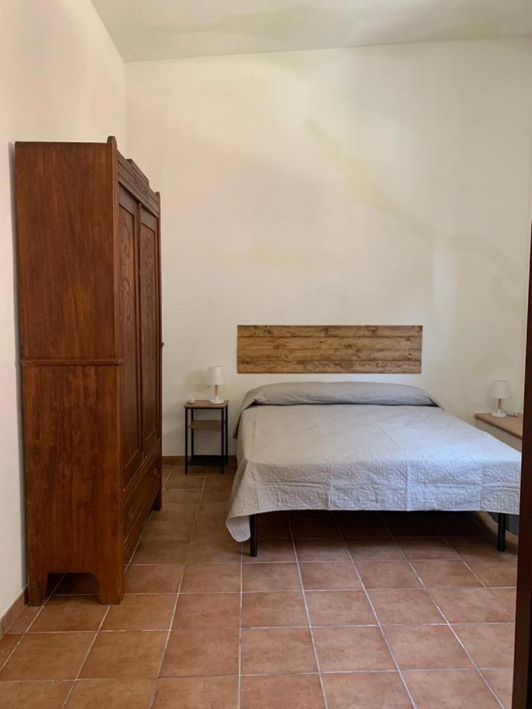 Agriturismo Diffuso Monte Oliveto Maggiore Chiusure ภายนอก รูปภาพ
