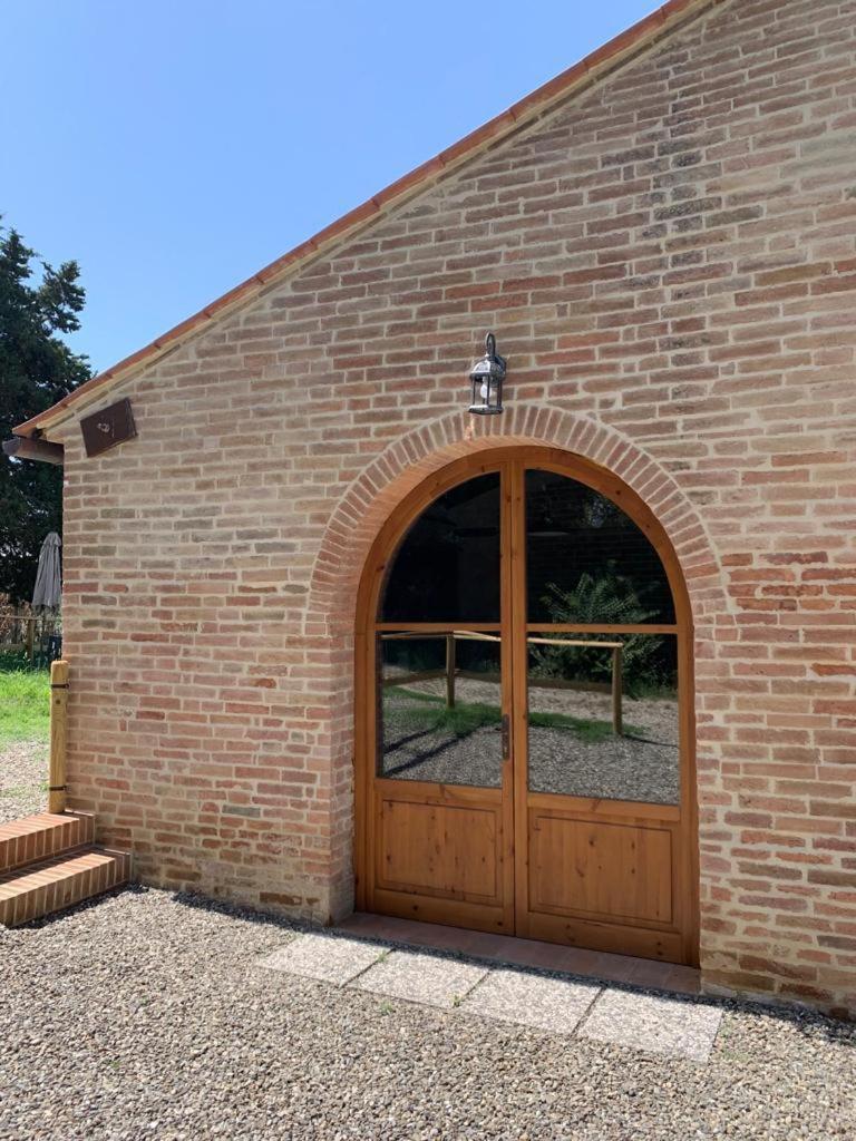 Agriturismo Diffuso Monte Oliveto Maggiore Chiusure ภายนอก รูปภาพ