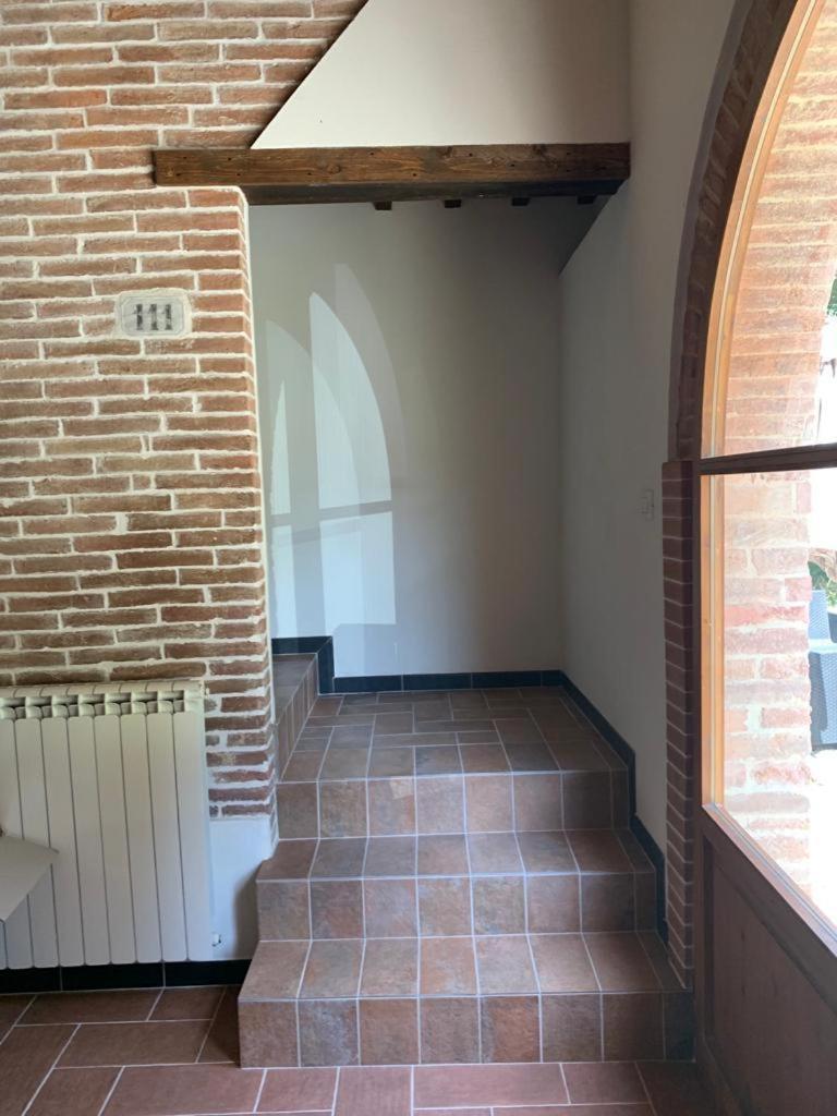 Agriturismo Diffuso Monte Oliveto Maggiore Chiusure ภายนอก รูปภาพ